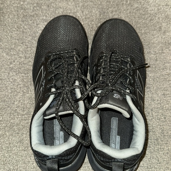 New Balance Comp Toe Shoes - Picture 5 of 9